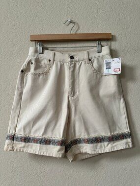 VTG NWT Liz Claiborne High Rise Denim Floral Lace Trim Mom Shorts Sz 6